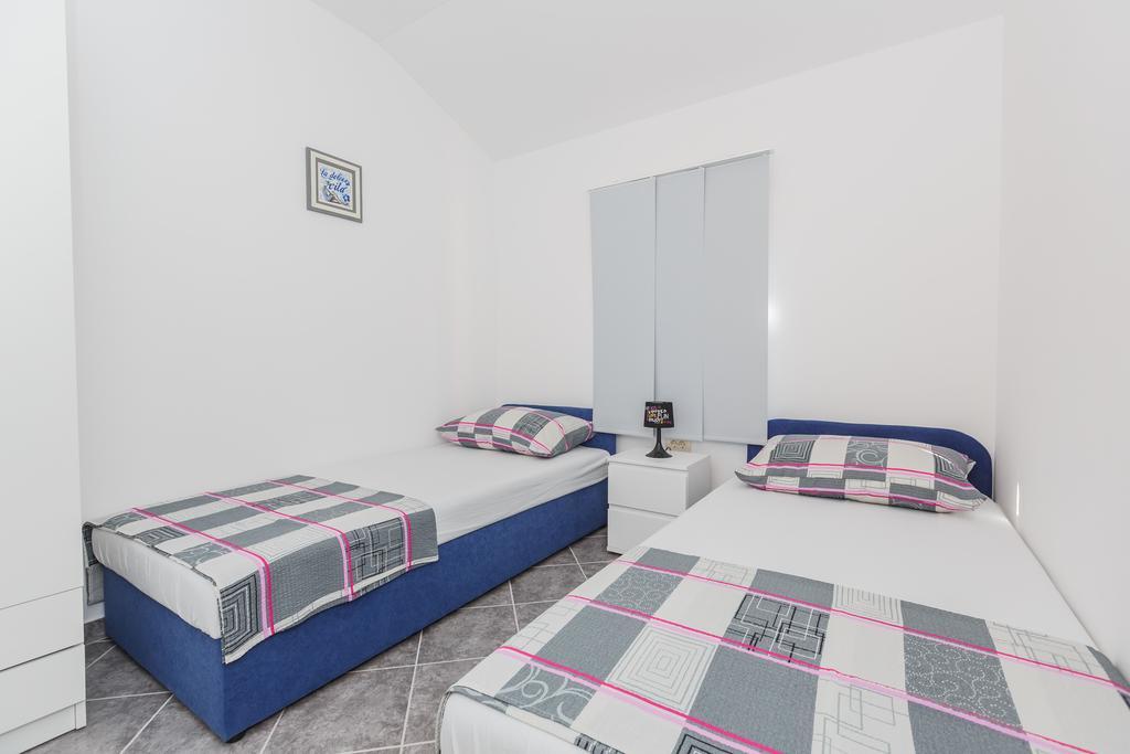 Apartments Viljac Трогір Номер фото